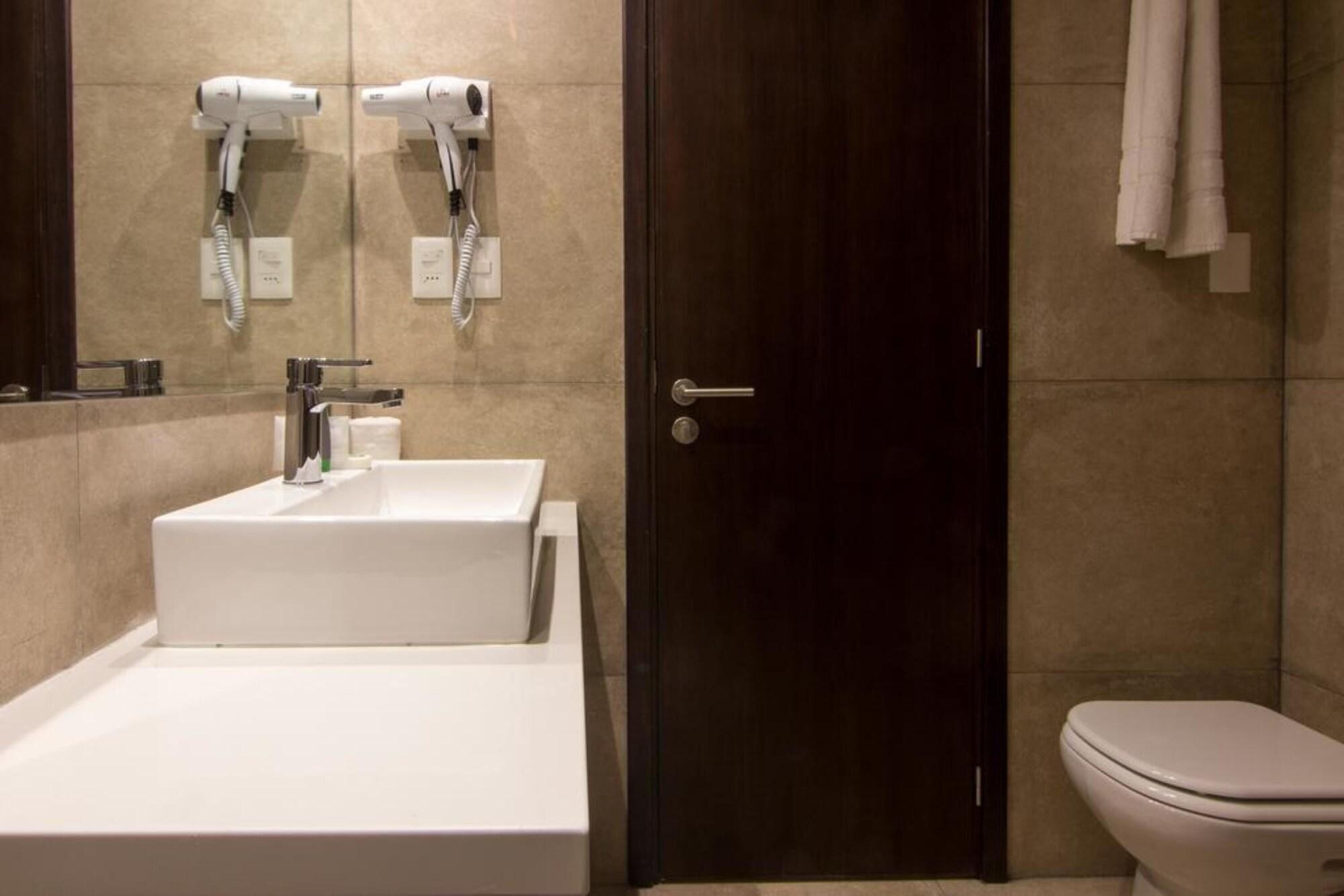 Hotel Ciudadano Suites Montevideo Esterno foto