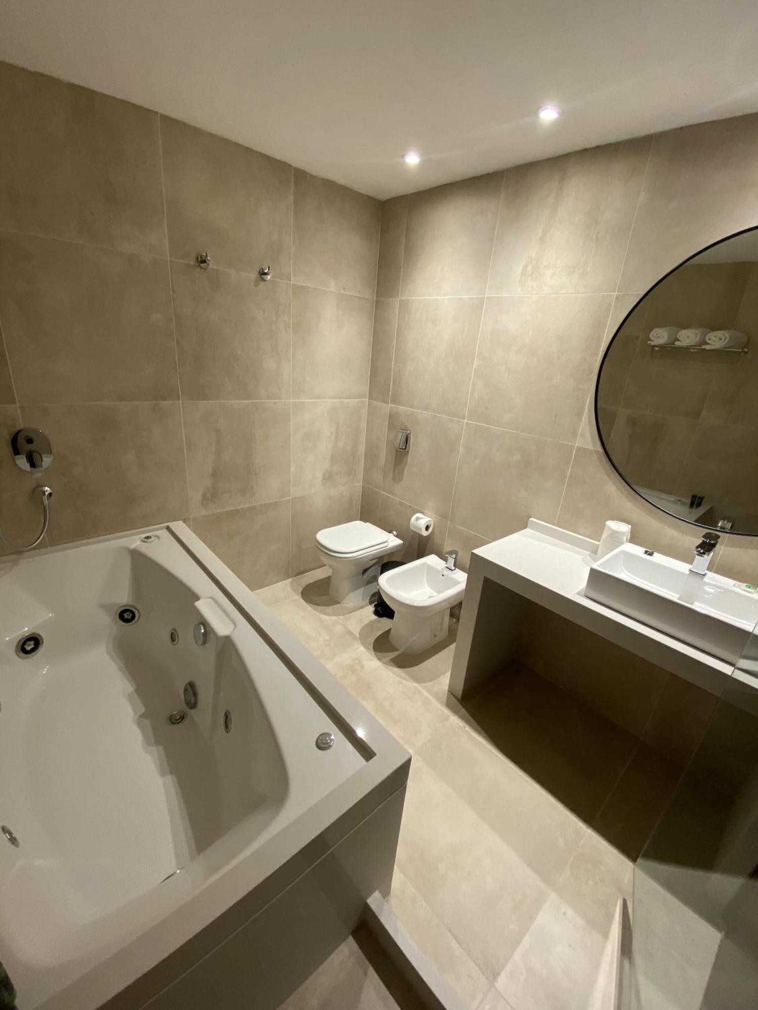 Hotel Ciudadano Suites Montevideo Esterno foto